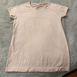 lululemon athletica Light Pink Short Sleeve Tee
